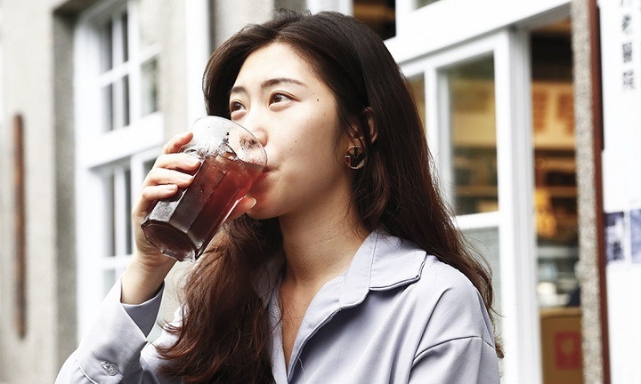 4 nhóm người không nên uống nước đậu đen