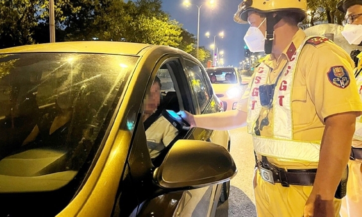 TP.HCM xử lý nghiêm nồng độ cồn, vi phạm tốc độ dịp nghỉ lễ 30/4