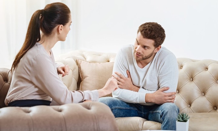 Nhập viện tâm thần vì ghen tuông điên cuồng