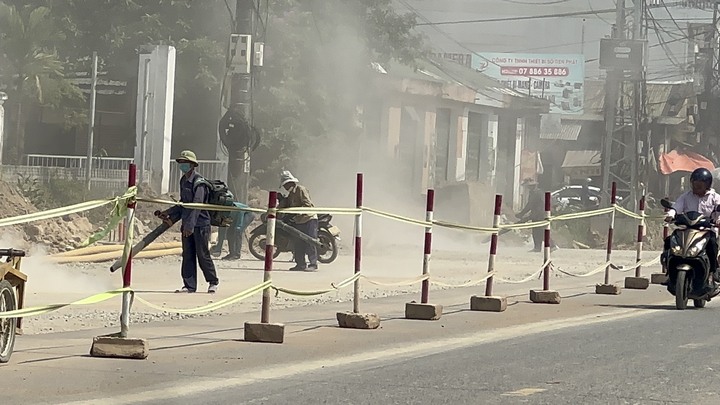 'Ác mộng' tại dự án chỉnh trang tuyến đường huyết mạch ở Huế: Chỉ đạo chấn chỉnh