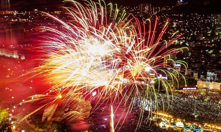 Nha Trang sẽ bắn pháo hoa tầm thấp 3 lần mỗi tuần từ 3/5