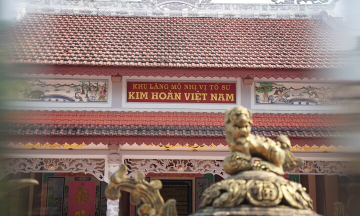 Có gì trong khu lăng mộ nhị vị tổ sư nghề Kim hoàn ở Cố đô Huế?