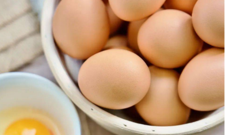 Ăn 4 quả trứng gà mỗi tuần bạn nhận được lợi ích gì?