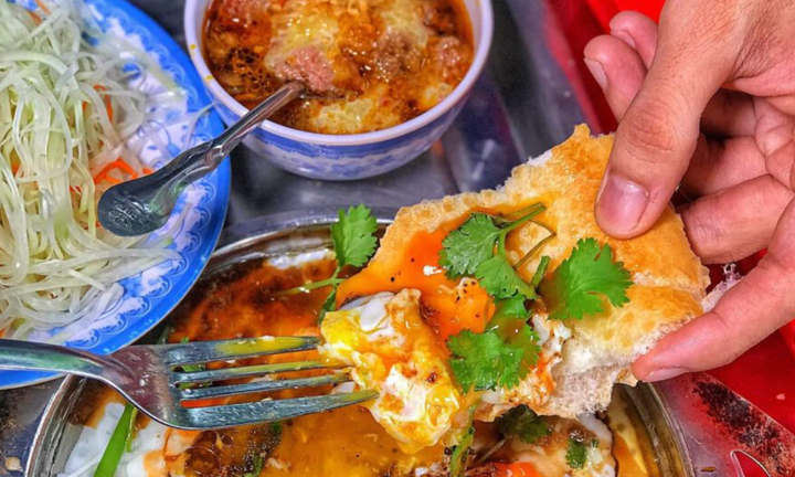 Những quán bánh mì chấm Quy Nhơn bạn nhất định phải thử