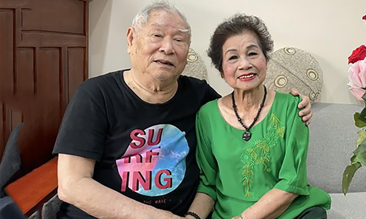 Chuyện của cặp đôi văn công Điện Biên