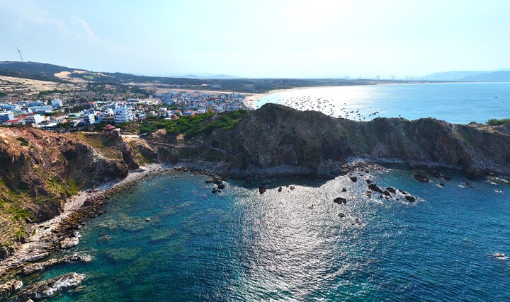 Bình Định tích cực tìm nhà đầu tư dự án Khu du lịch sinh thái Eo Gió 