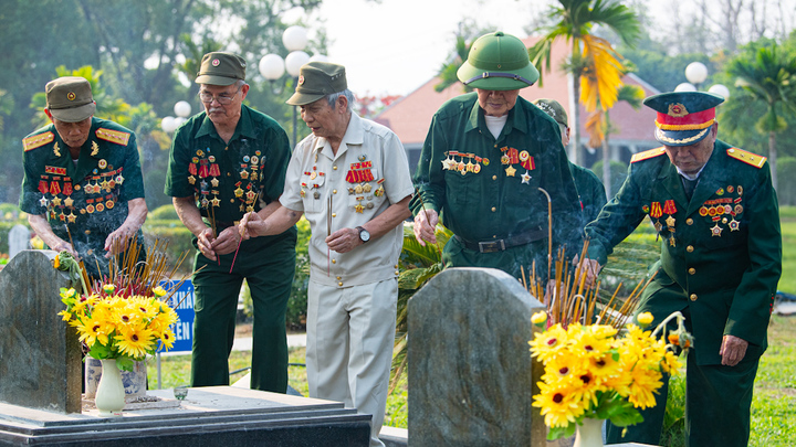 Cuộc hội ngộ đặc biệt của chiến sĩ Điện Biên sau 70 năm