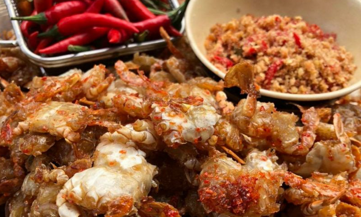 Địa điểm thưởng thức ghẹ sữa rang muối ngon nức tiếng tại TP.HCM