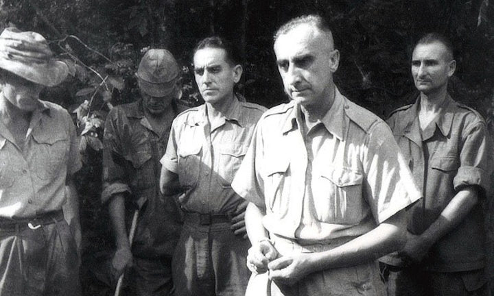  Lời khai đầu tiên của tướng De Castries sau khi bại trận ở Điện Biên Phủ là gì?