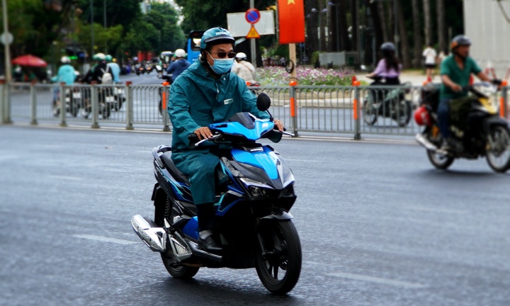 Dự báo thời tiết TP.HCM hôm nay 7/5: Chiều có mưa dông vài nơi