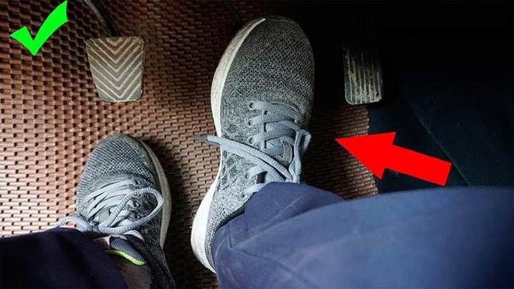 Đạp côn hay phanh trước trên xe số sàn?