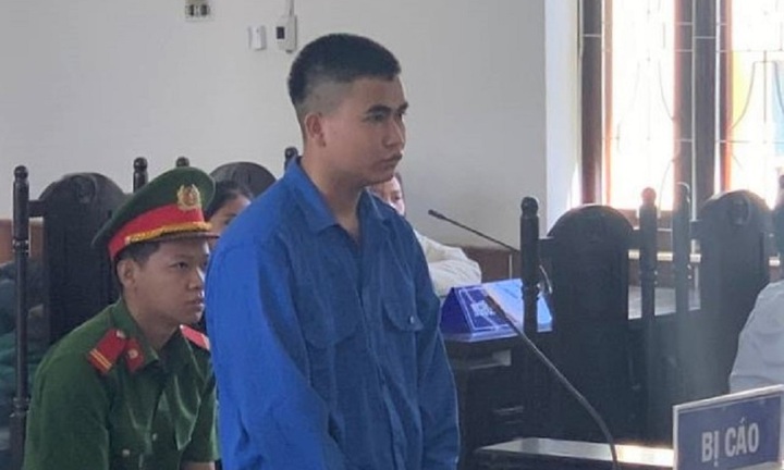 Chém cha dượng tử vong, nam thanh niên lãnh 12 năm tù