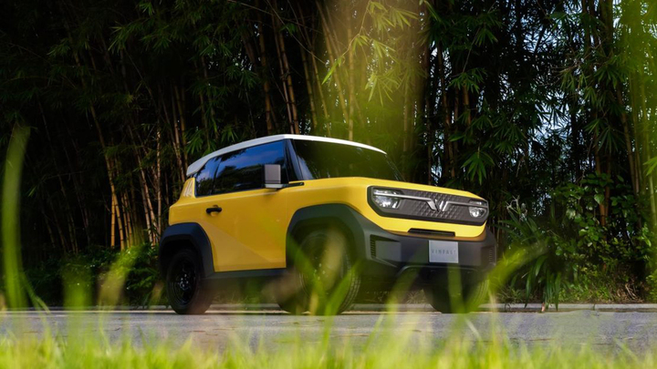 Cộng đồng mạng 'mổ xẻ' VinFast VF 3, nêu 5 điểm hút khách