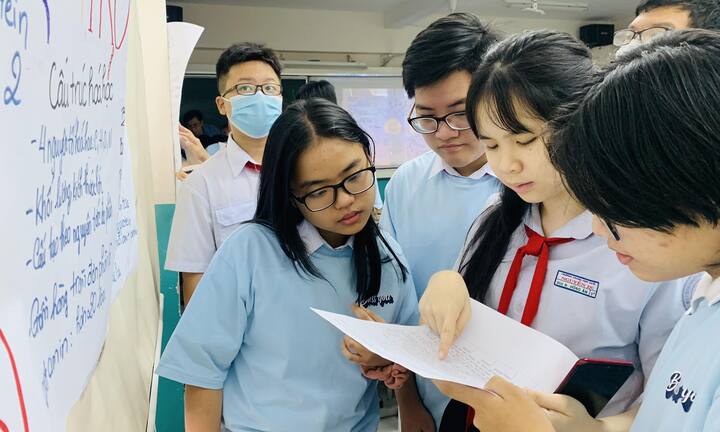 TP.HCM đề xuất hỗ trợ cấp THCS 421 tỷ đồng học phí trong năm học mới 