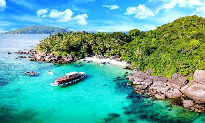 Top 6 địa điểm nổi tiếng ở Côn Đảo