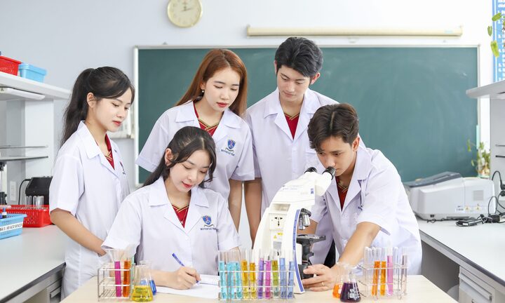 Tốt nghiệp cao đẳng Dược có được mở nhà thuốc?