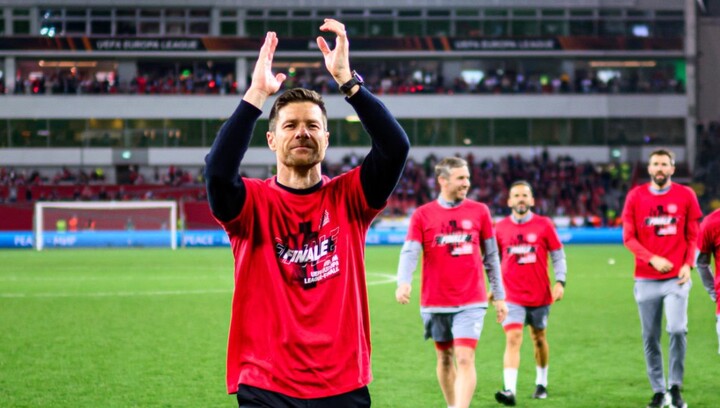 Xác định 2 đội vào chung kết Europa League