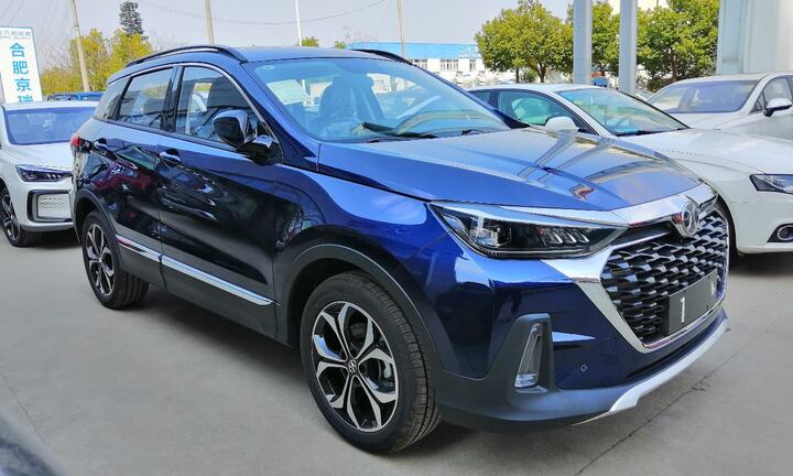 Có nên mua ô tô Trung Quốc giá rẻ?