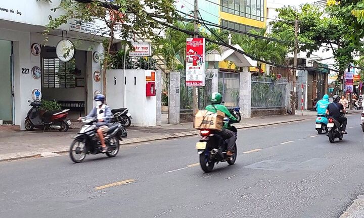 Mức phạt đối với hành vi đội mũ bảo hiểm kém chất lượng?