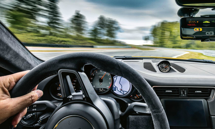 Lý do xe có cảm giác lái tốt hơn sau khi rửa