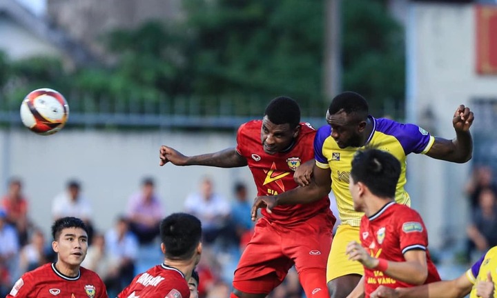 Video: Mất 5 cầu thủ vì chất cấm, CLB Hà Tĩnh kiên cường cầm hòa Hà Nội FC