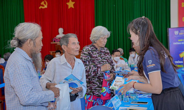 Nha khoa An Phước tiếp nối hành trình 'Răng khỏe mạnh - Cười hạnh phúc'