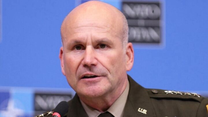 Tư lệnh NATO không tin Nga tạo đột phá ở Kharkov