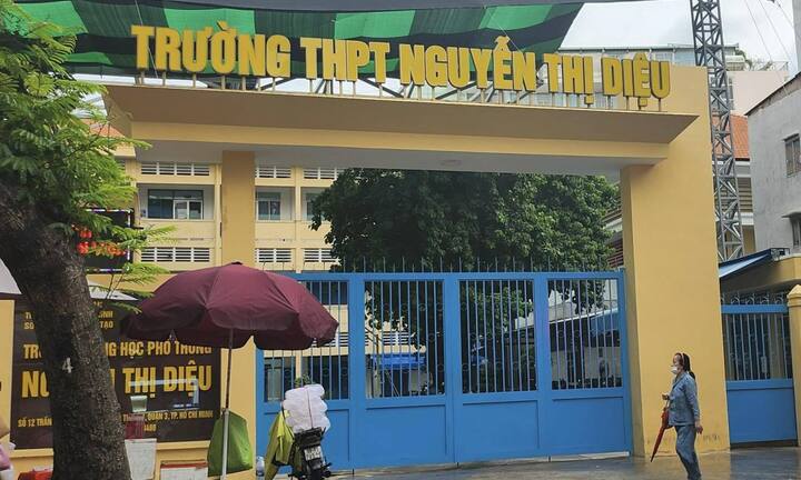 Đình chỉ công tác cô giáo ở TP.HCM ra lệnh cho 6 học sinh đánh bạn trước lớp