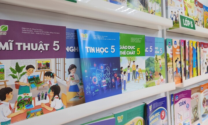Từ 1/7, áp quy định mức giá mới với sách giáo khoa