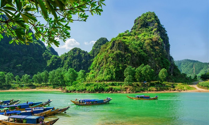 Khám phá vẻ đẹp của sông Son Quảng Bình