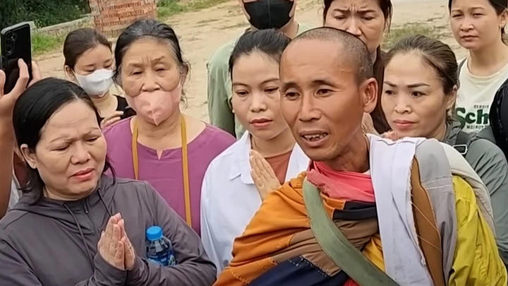 Ông Thích Minh Tuệ khuyên người dân, YouTuber không đi theo ảnh hưởng giao thông