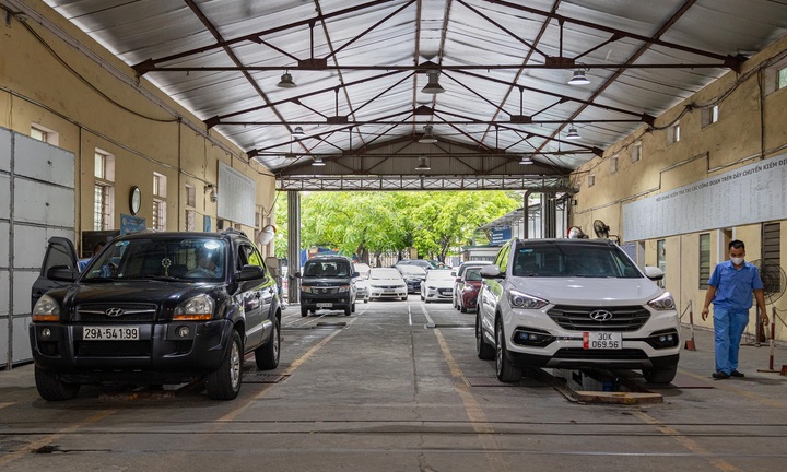  91 trung tâm đăng kiểm ở 32 địa phương nguy cơ đóng cửa, gây ùn tắc diện rộng