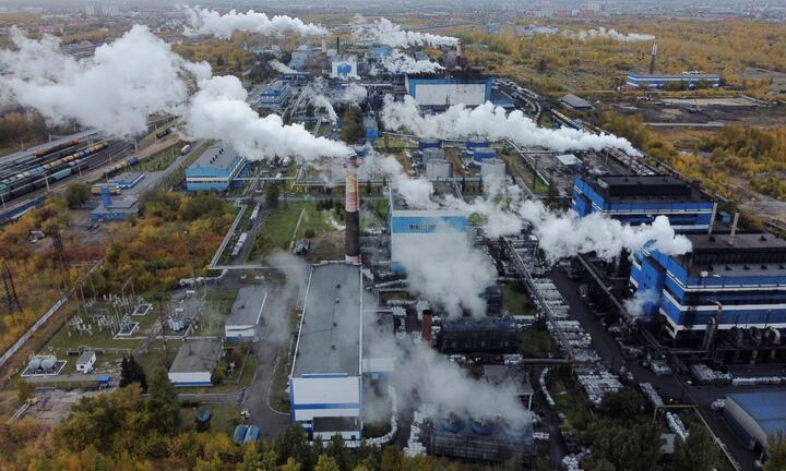 Giá phát thải carbon toàn cầu đạt mức kỷ lục 104 tỷ USD vào năm 2023