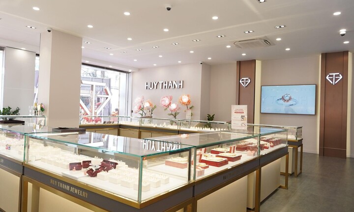 Huy Thanh Jewelry khẳng định thương hiệu trang sức chuẩn quốc tế 