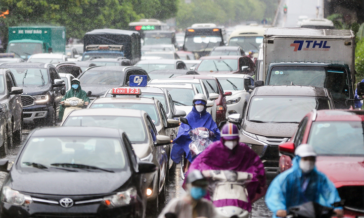 Dự báo thời tiết ngày mai 25/5: Miền Bắc hứng mưa lớn cục bộ