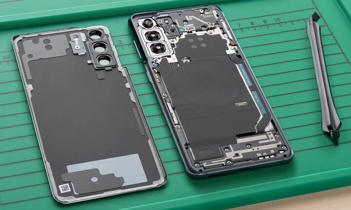 Samsung ép thợ sửa 'rã máy' của khách, thu thập thông tin?