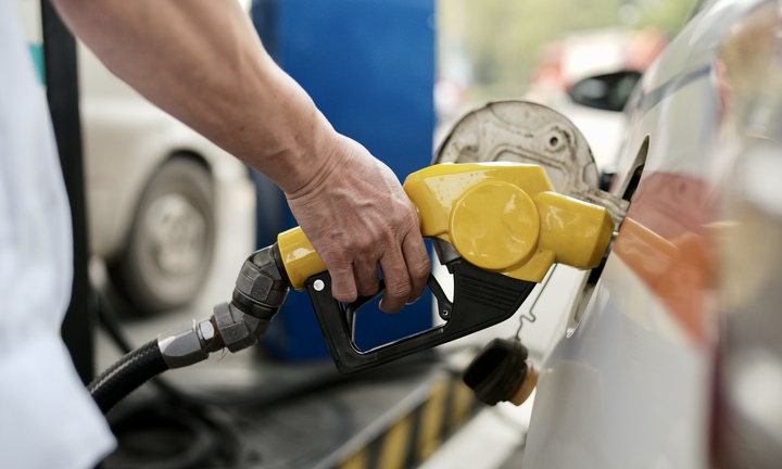 Giá xăng dầu hôm nay 25/5: Quay đầu tăng nhẹ