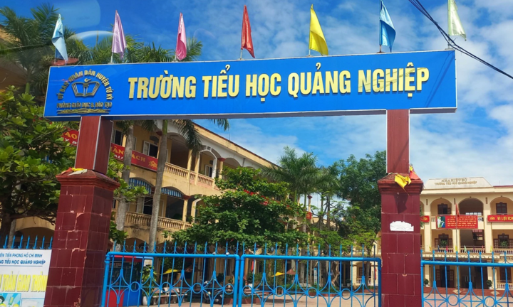 Nữ giáo viên tiếng Anh giật tóc, tát học sinh lớp 4 ở Hải Dương