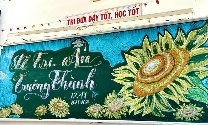 Loạt tranh bảng chia tay trường lớp cuối năm học gây sốt mạng hè 2024