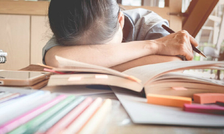 Cách giúp con tăng sức khỏe, trí nhớ, giảm căng thẳng mùa thi