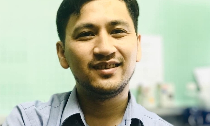 Phó giáo sư nhận giải Quả cầu vàng qua đời ở tuổi 39