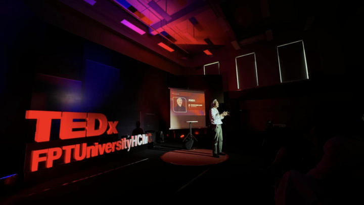 Truyền cảm hứng cùng TEDxFPTUniveristy
