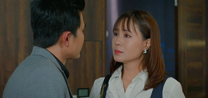 Khán giả chê Hồng Diễm mờ nhạt, một màu trong 'Trạm cứu hộ trái tim'