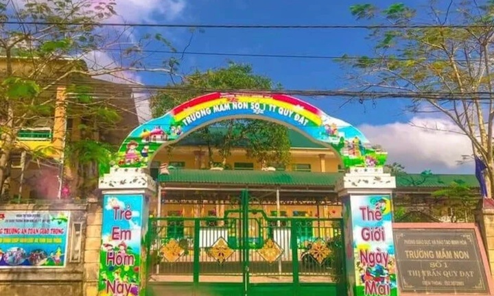 Hiệu trưởng giật micro ngăn phụ huynh phát biểu: Chỉ đạo thanh tra toàn diện