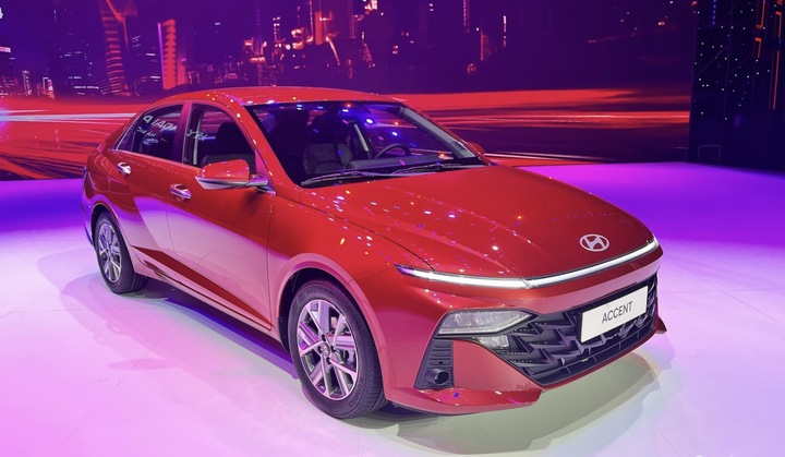 Giá từ 439 triệu, Hyundai Accent 2024 hơn kém gì các đối thủ?