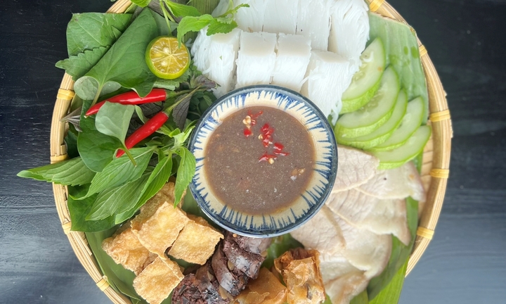 Điểm danh quán bún đậu mắm tôm ngon ở TP.HCM