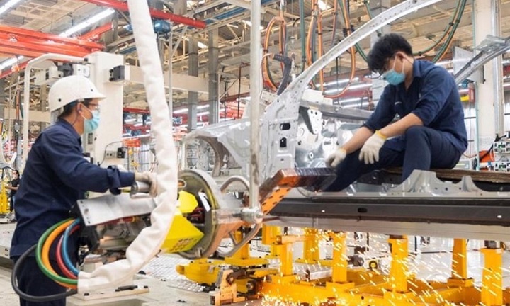 Đơn đặt hàng mới tiếp tục khởi sắc