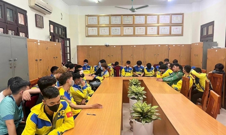 Triệu tập 100 tài xế Be tụ tập gây náo loạn ở Hà Nội