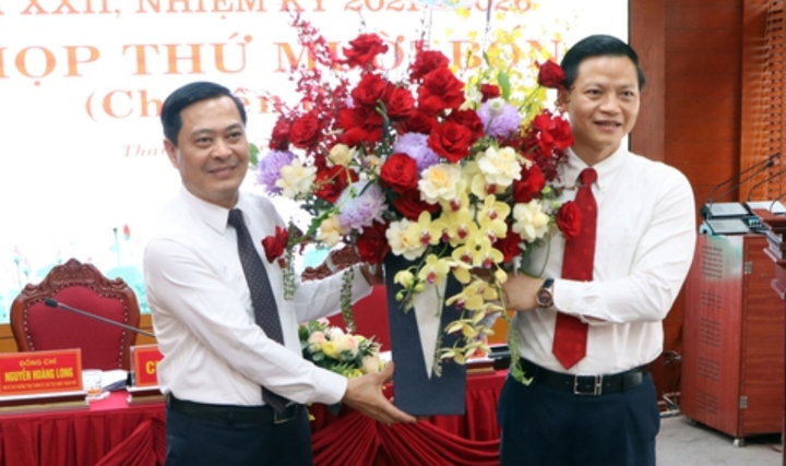 Ông Nguyễn Mạnh Hiếu được bầu làm Chủ tịch UBND thành phố Bắc Ninh