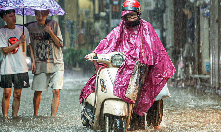 Dự báo thời tiết ngày mai 10/6: Bắc Bộ tiếp tục mưa lớn, đề phòng ngập lụt